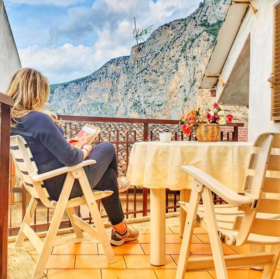 La Castellana Acomodação com café da manhã Civita Exterior foto